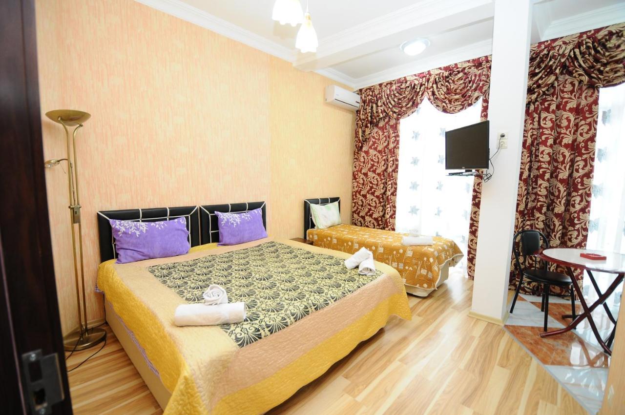 Dzveli Batumi Hotel Room photo